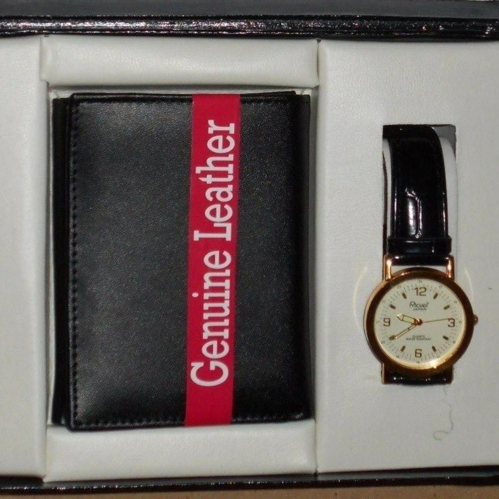 Vintage Wristwatch & Tri-Fold Leather Wallet Set